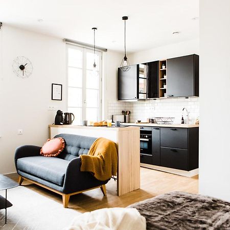 L'Audacieux Studio Lumineux Renove Et Equipe En Centre Ville Фонтене-ле-Комт Экстерьер фото